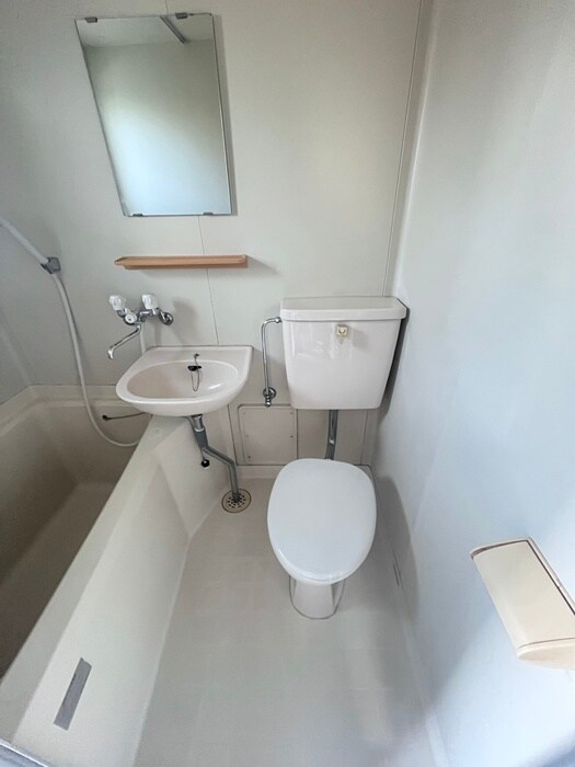 物件内観写真12　(トイレ)