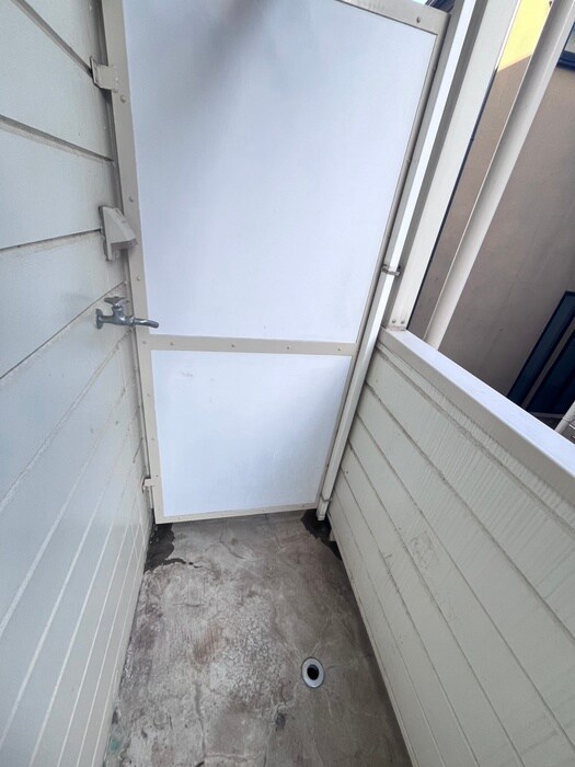 物件内観写真17　(洗濯機置場)