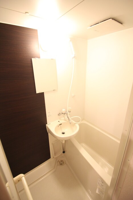 物件内観写真10　(バス／シャワールーム等)