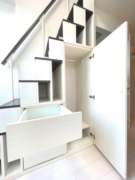 物件内観写真8　(収納)