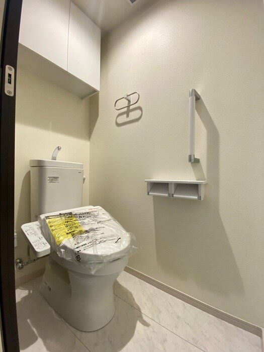 物件内観写真14　(トイレ)