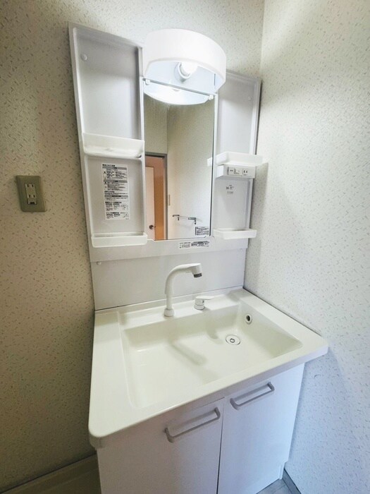 物件内観写真13　(洗面)