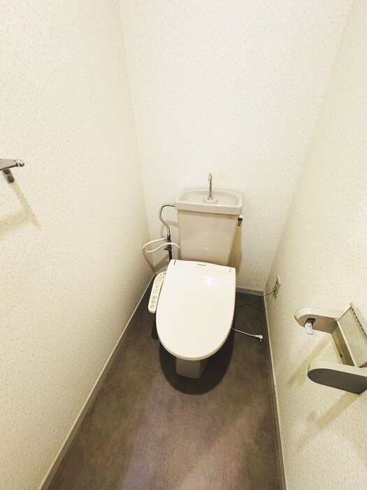 物件内観写真15　(トイレ)