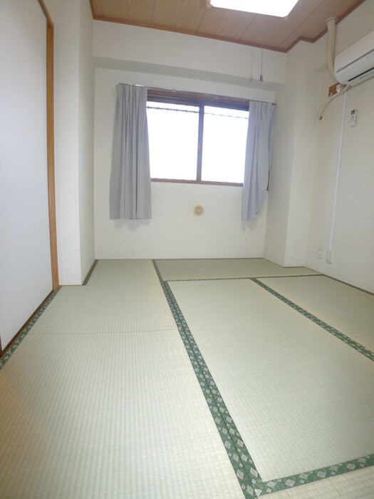 物件内観写真20　(居室)