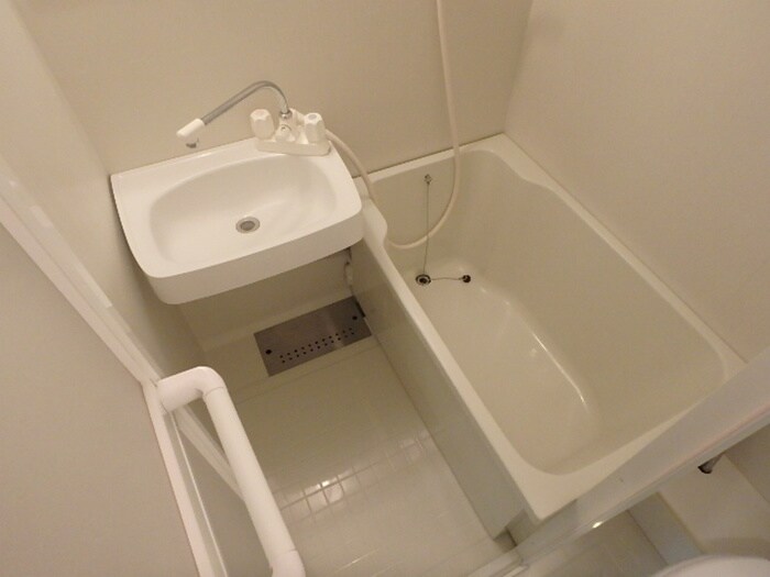 物件内観写真8　(バス／シャワールーム等)