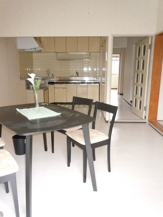 物件内観写真10　(内観写真)