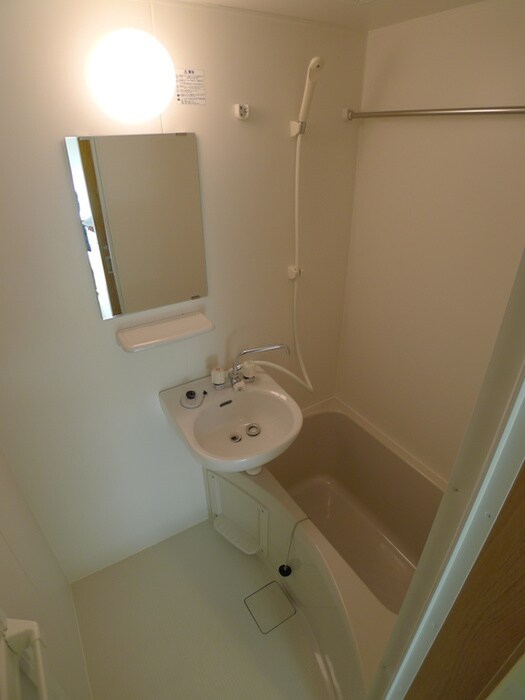 物件内観写真12　(バス／シャワールーム等)