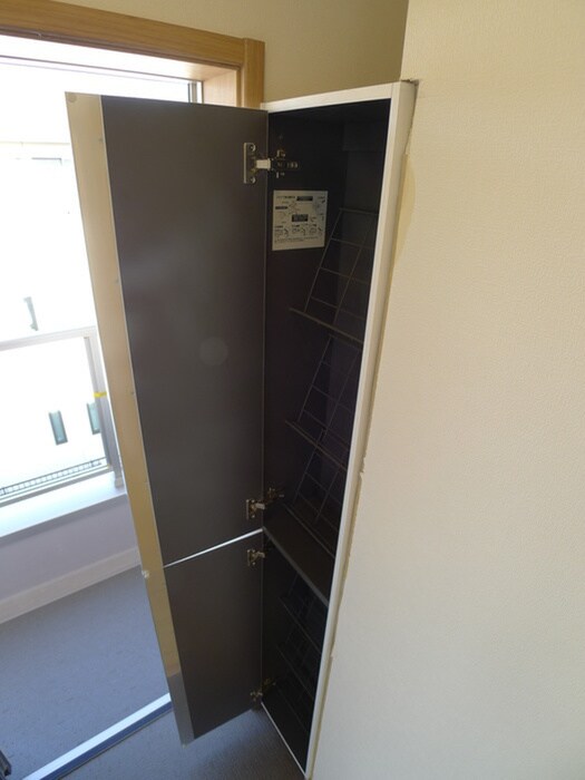 物件内観写真16　(靴箱)