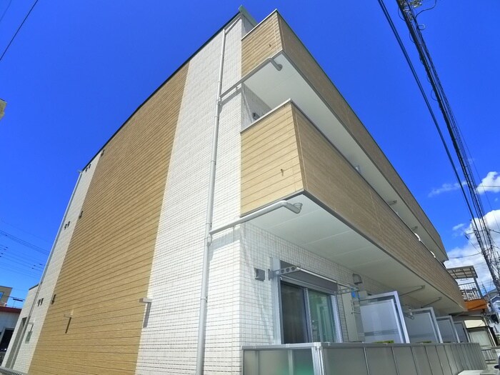 物件外観写真1　(外観写真)