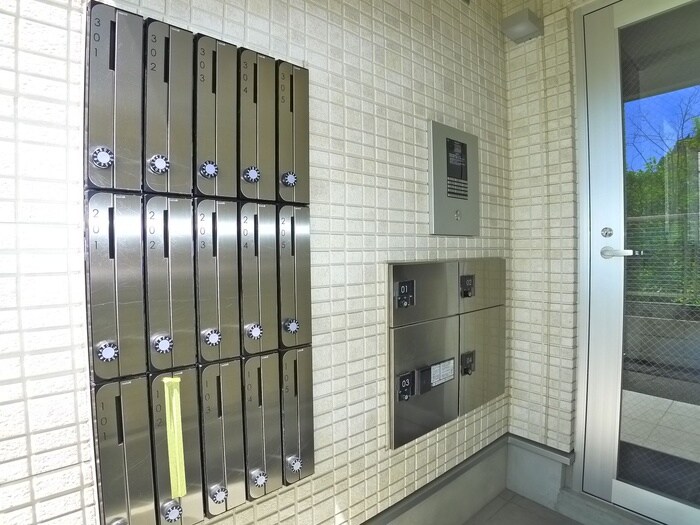 物件外観写真3　(建物設備)