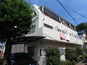 エ－スフラット外観写真