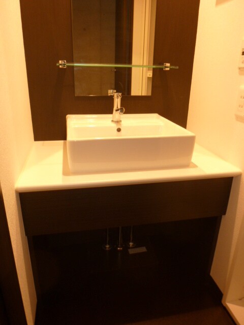 物件内観写真12　(洗面)