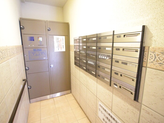 物件外観写真6　(建物設備)