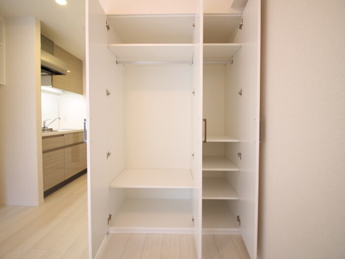 物件内観写真15　(収納)