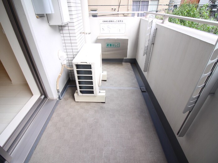 物件内観写真16　(ベランダ・バルコニー)