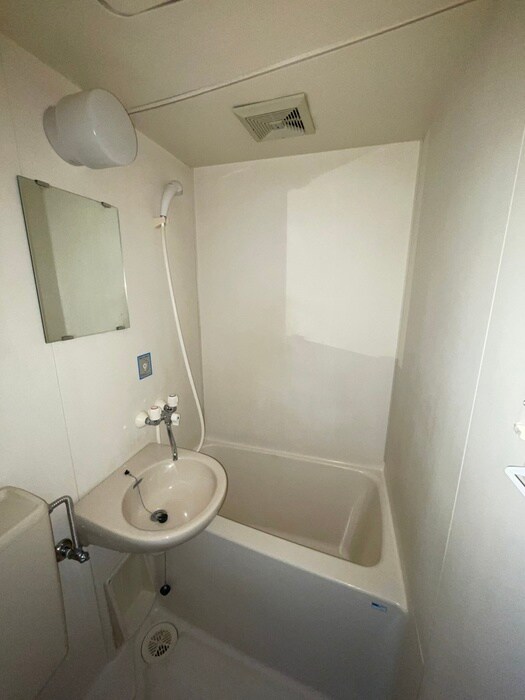 物件内観写真16　(バス／シャワールーム等)