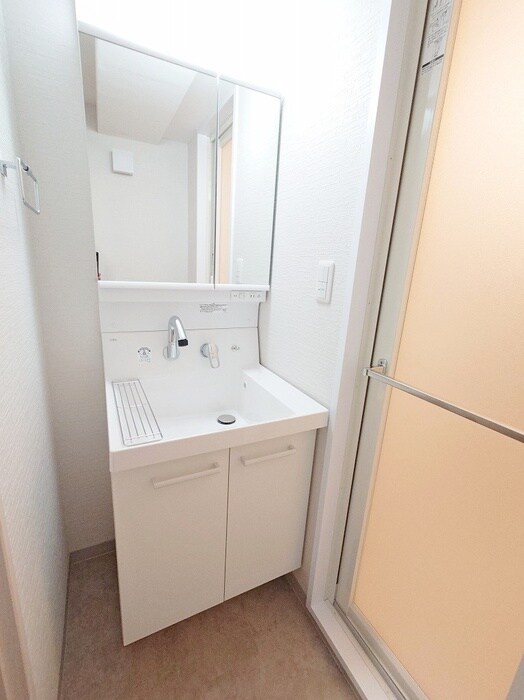 コ－ポ代々木上原の洗面