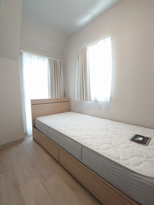 物件内観写真16　(居室)