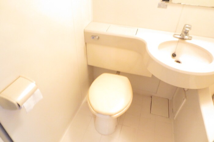 物件内観写真13　(トイレ)