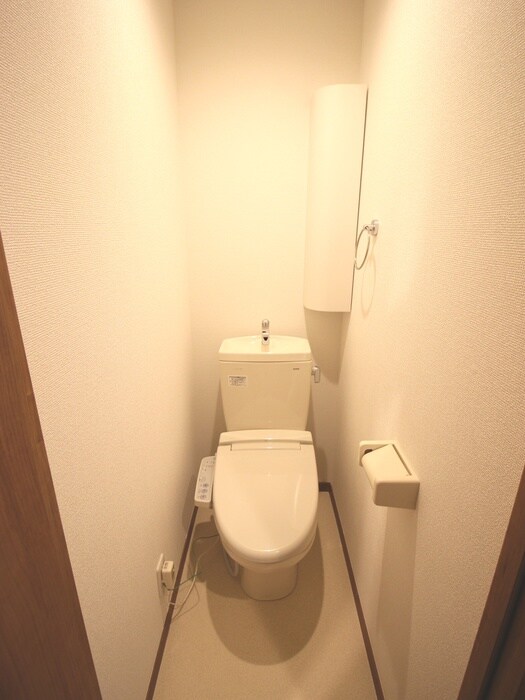 物件内観写真15　(トイレ)