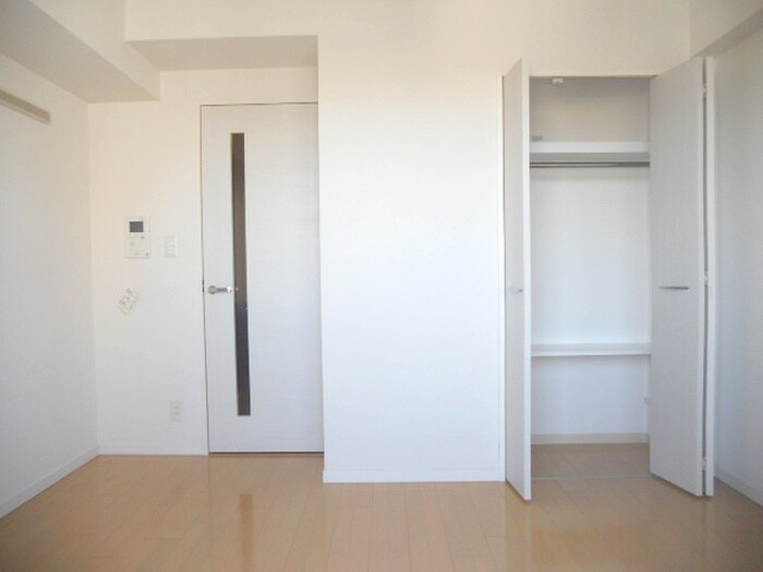 物件内観写真6　(居室)