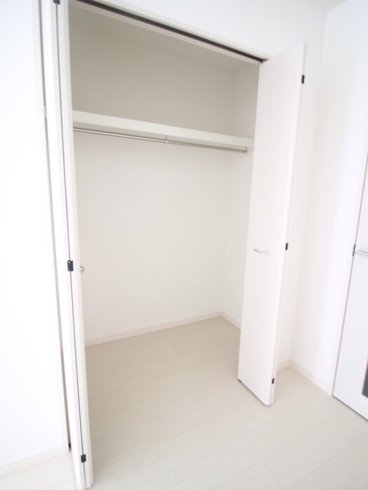 物件内観写真13　(収納)