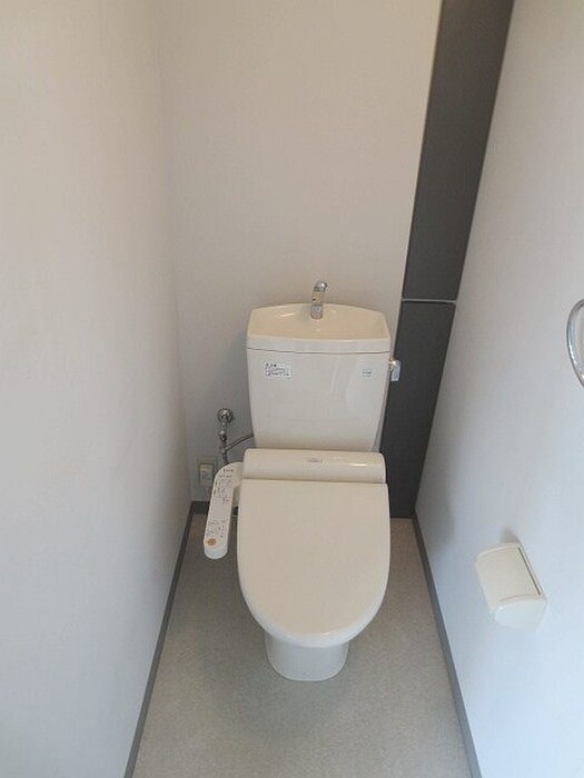 物件内観写真14　(トイレ)