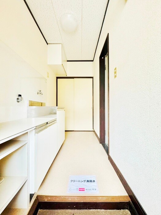 物件内観写真21　(玄関)