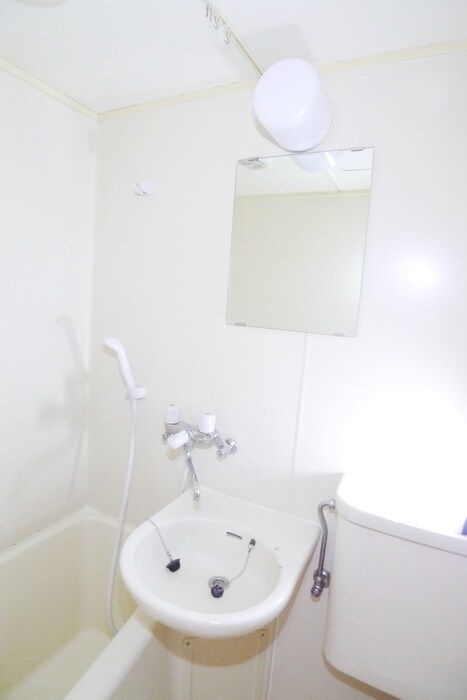 物件内観写真9　(洗面)