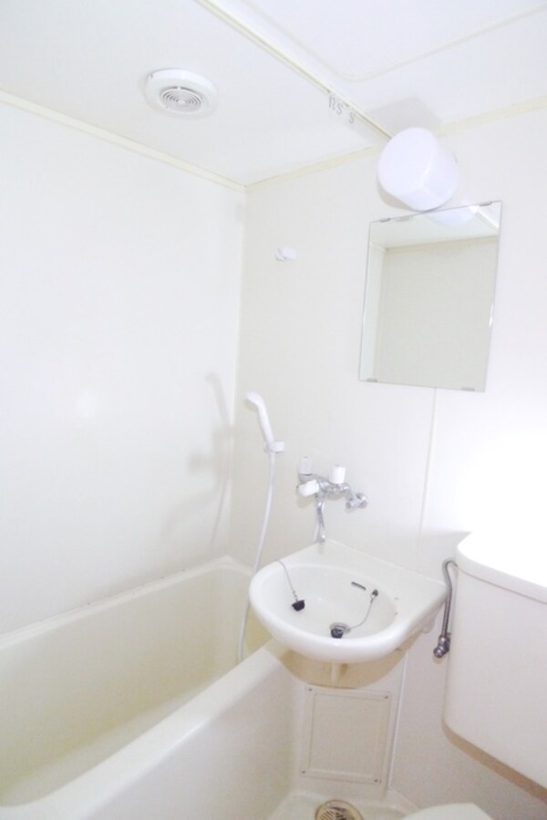 バス／シャワールーム等