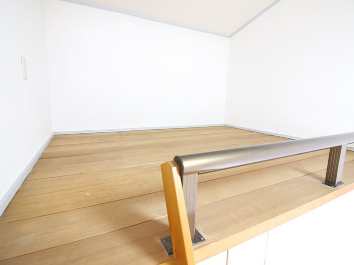 物件内観写真18　(ロフト)