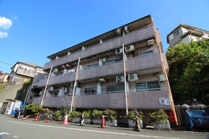 スターホームズ鶴川（２０７）外観写真