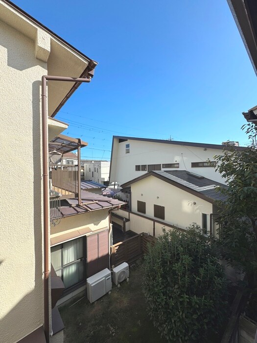 物件内観写真14　(室内からの展望)