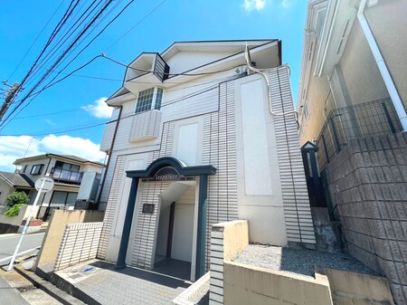 レオパレス弘明寺第２外観写真