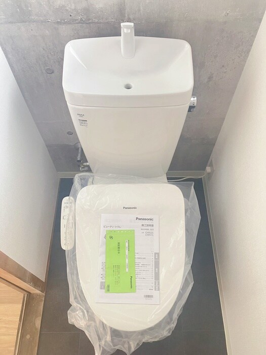 物件内観写真11　(トイレ)