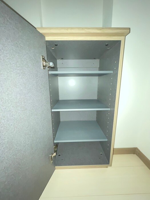 物件内観写真8　(靴箱)