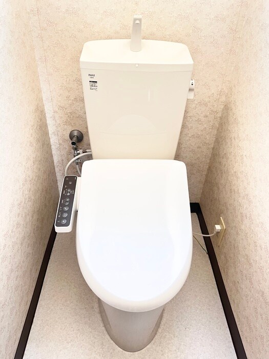 物件内観写真9　(トイレ)