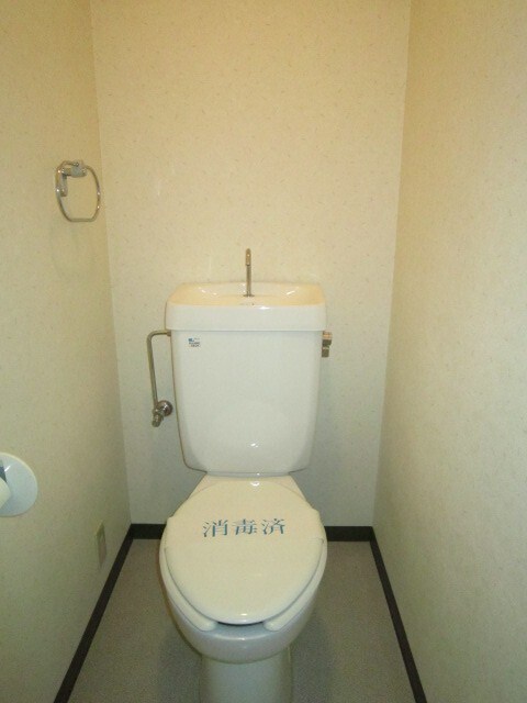 物件内観写真15　(トイレ)