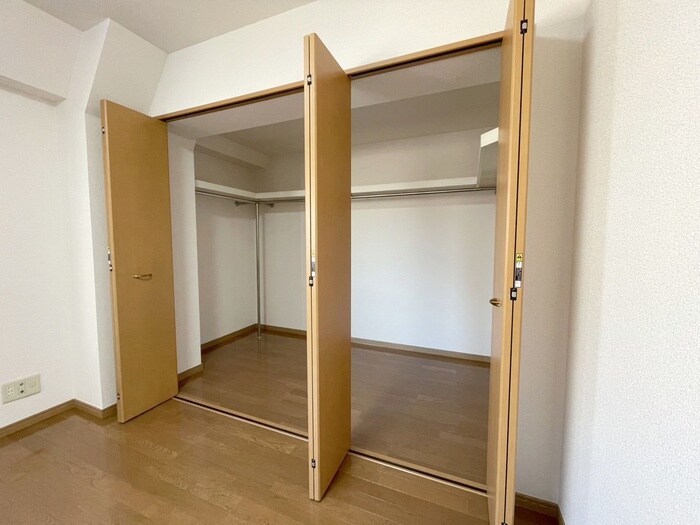 物件内観写真13　(収納)