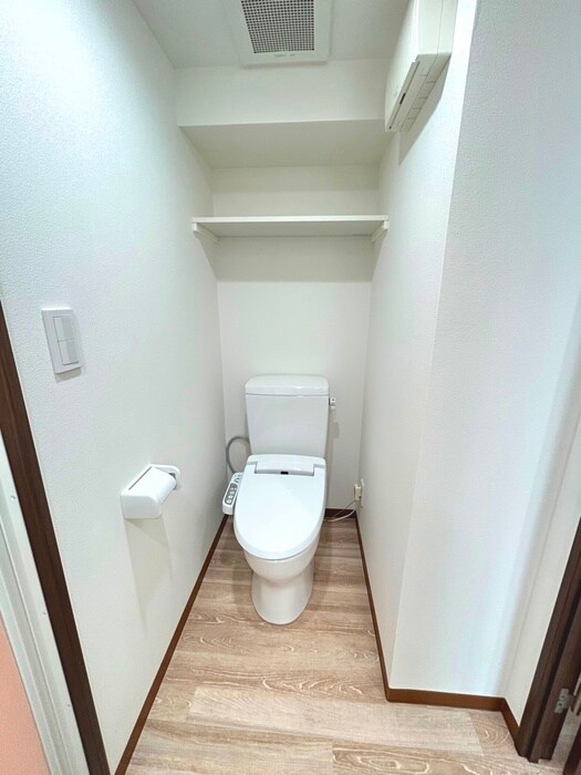 物件内観写真11　(トイレ)