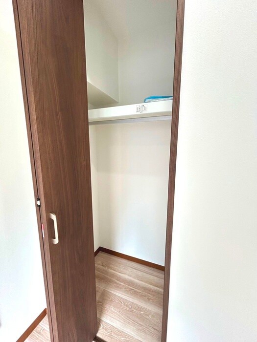 物件内観写真14　(収納)