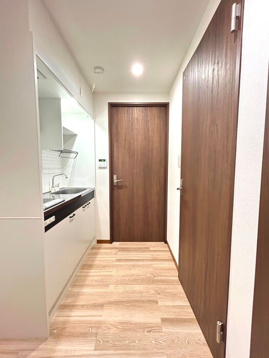 物件内観写真18　(廊下)