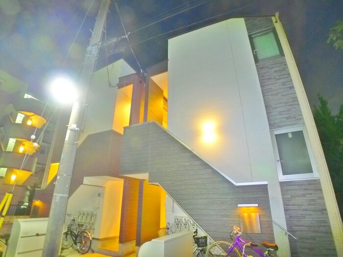 物件外観写真1　(外観写真)