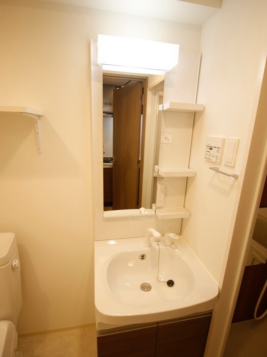 物件内観写真11　(洗面)