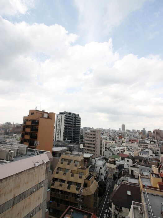 コリンシアン東池袋の室内からの展望