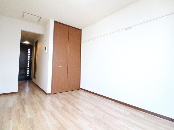 物件内観写真6　(居室)