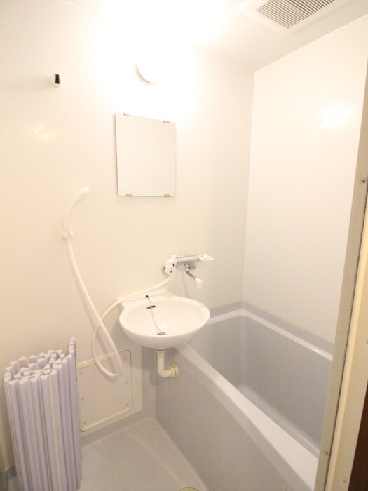 物件内観写真10　(バス／シャワールーム等)