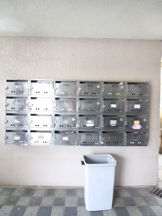 物件外観写真6　(建物設備)