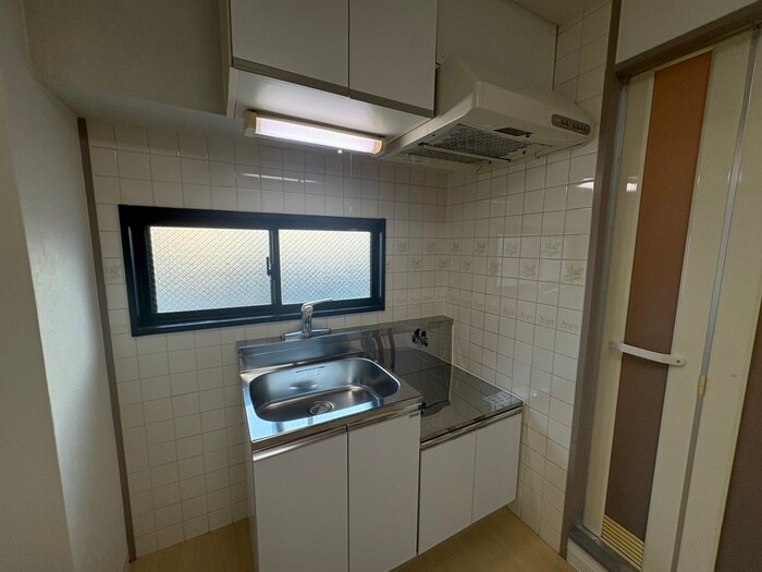 第５三信ビルのキッチン