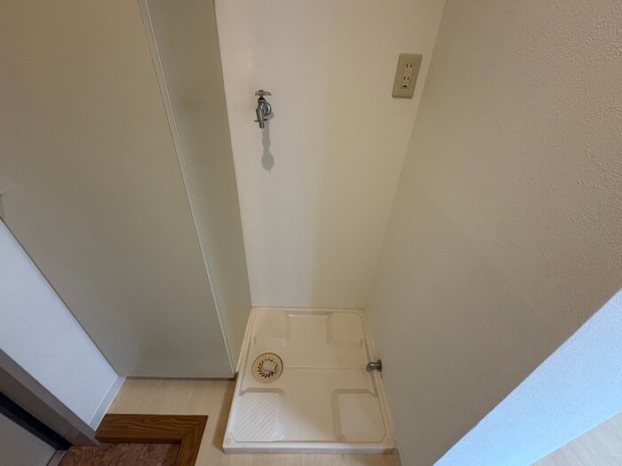 第５三信ビルの洗濯機置場